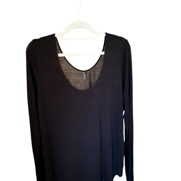 Riller & Fount Classic Black Blouse - Picture 2 of 6